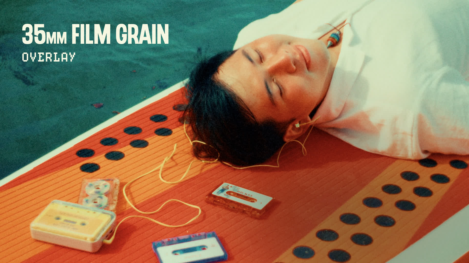 35mm Film Grain Overlay