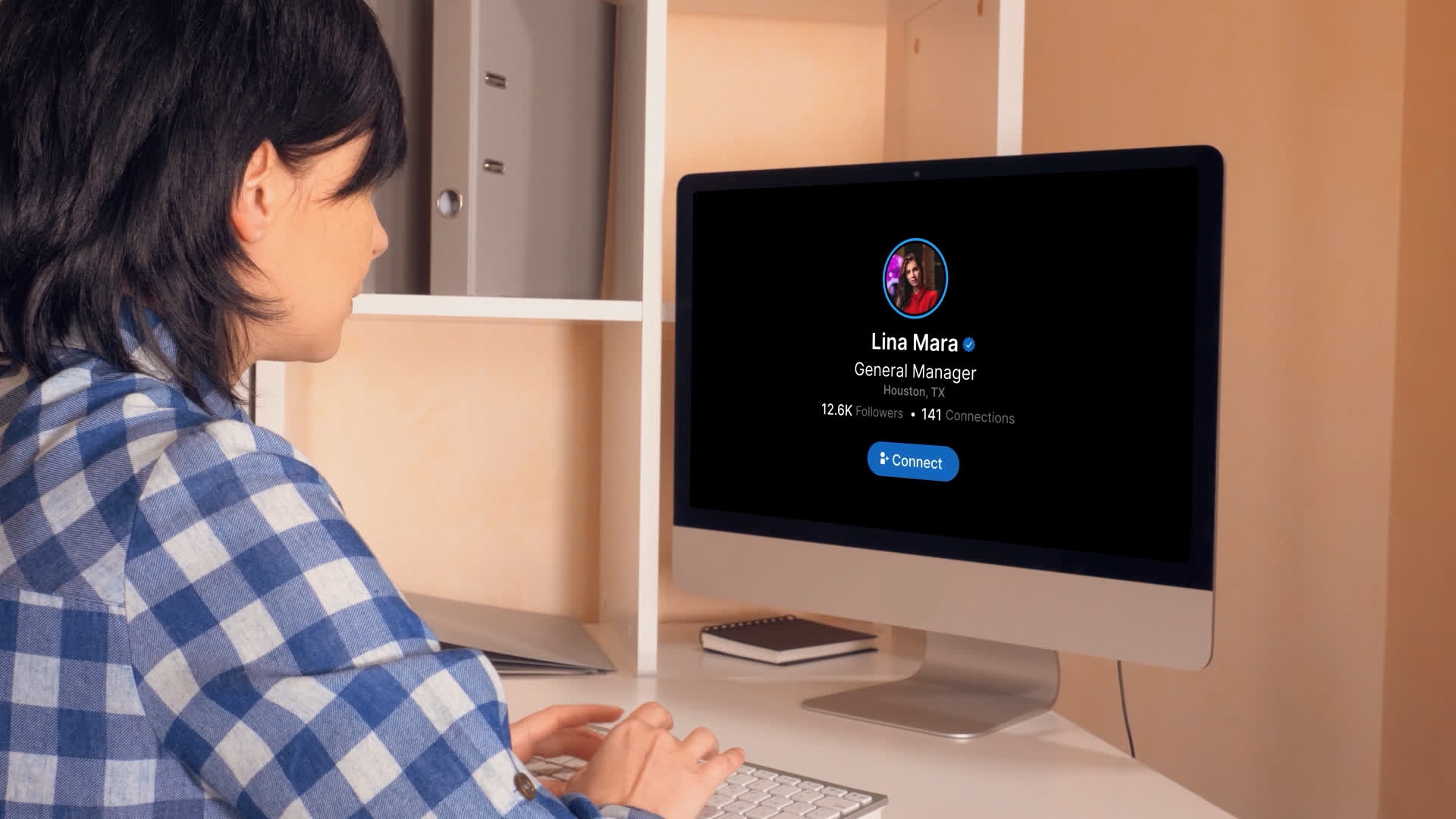 LinkedIn Profile Search And Reveal Page Animation