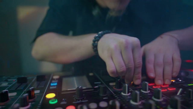 Free Dj Stock Videos • Uppbeat