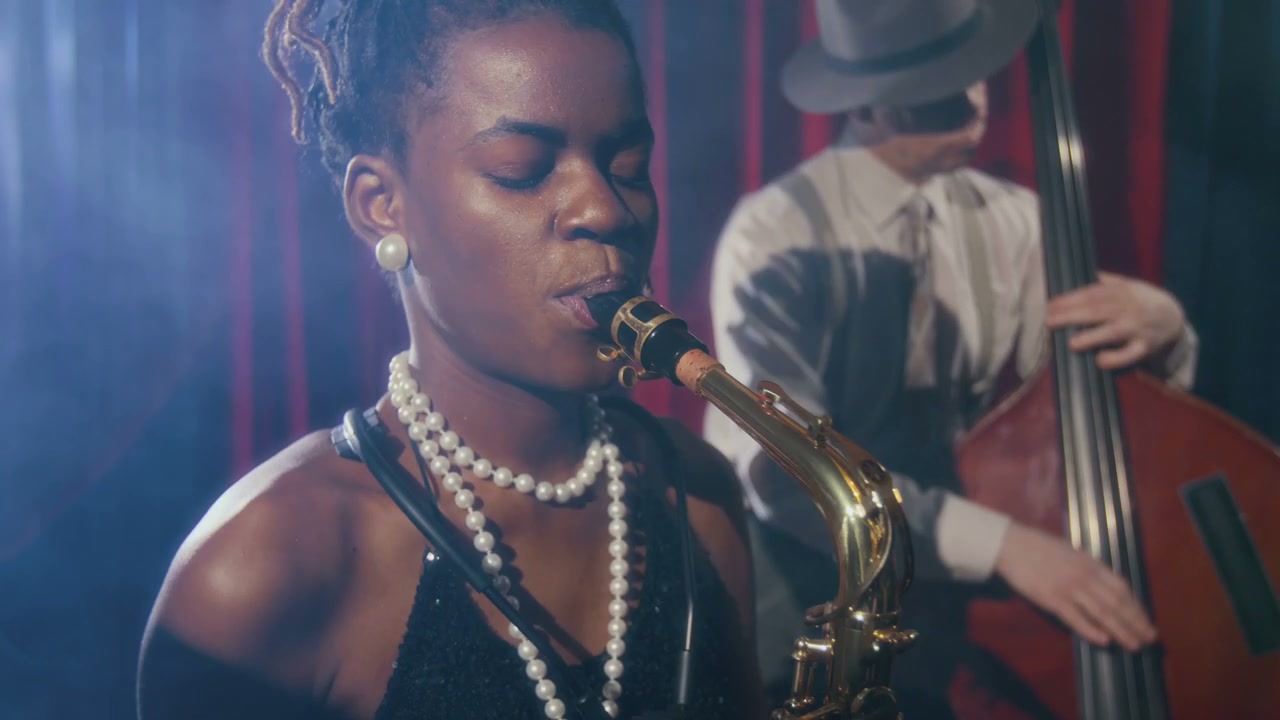 Jazz Saxophone Duet Performance