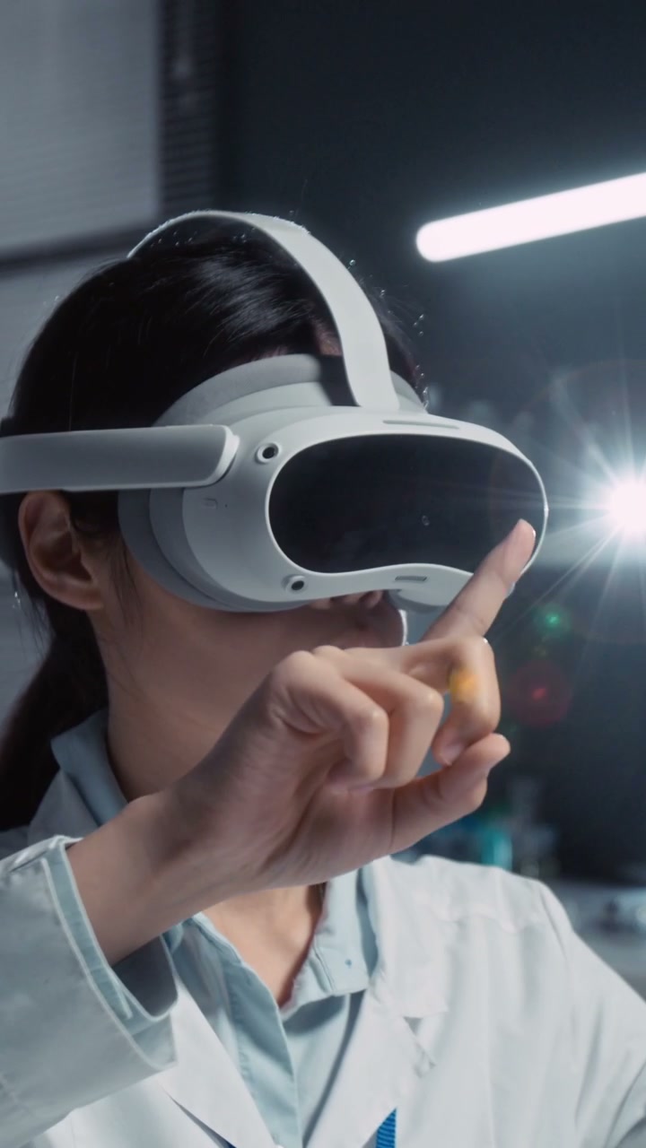 STEM Student Using VR Headset in Lab