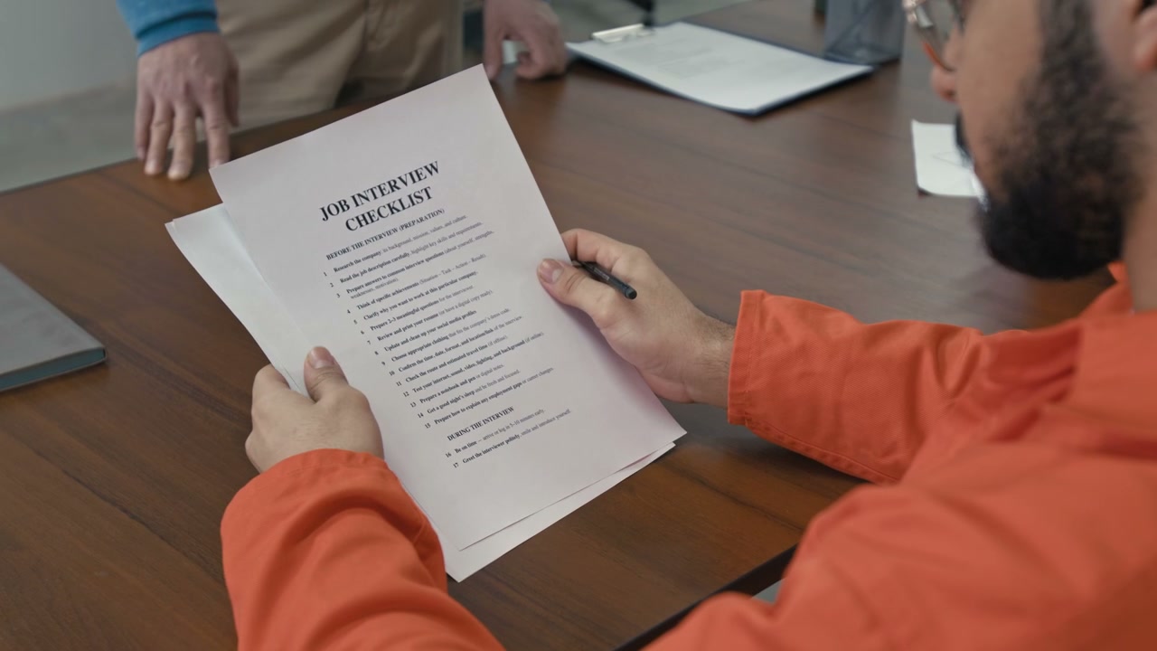 Inmate Reading Job Interview Checklist