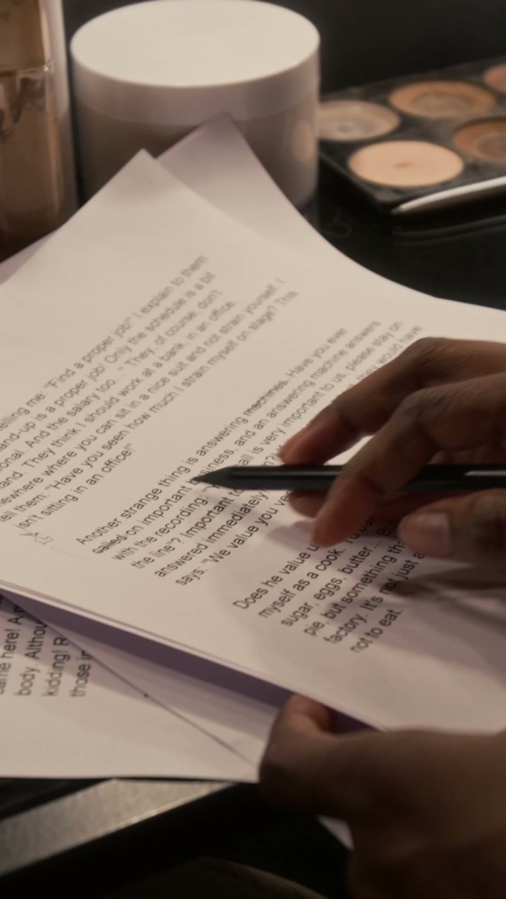 Performer Highlighting Script Backstage