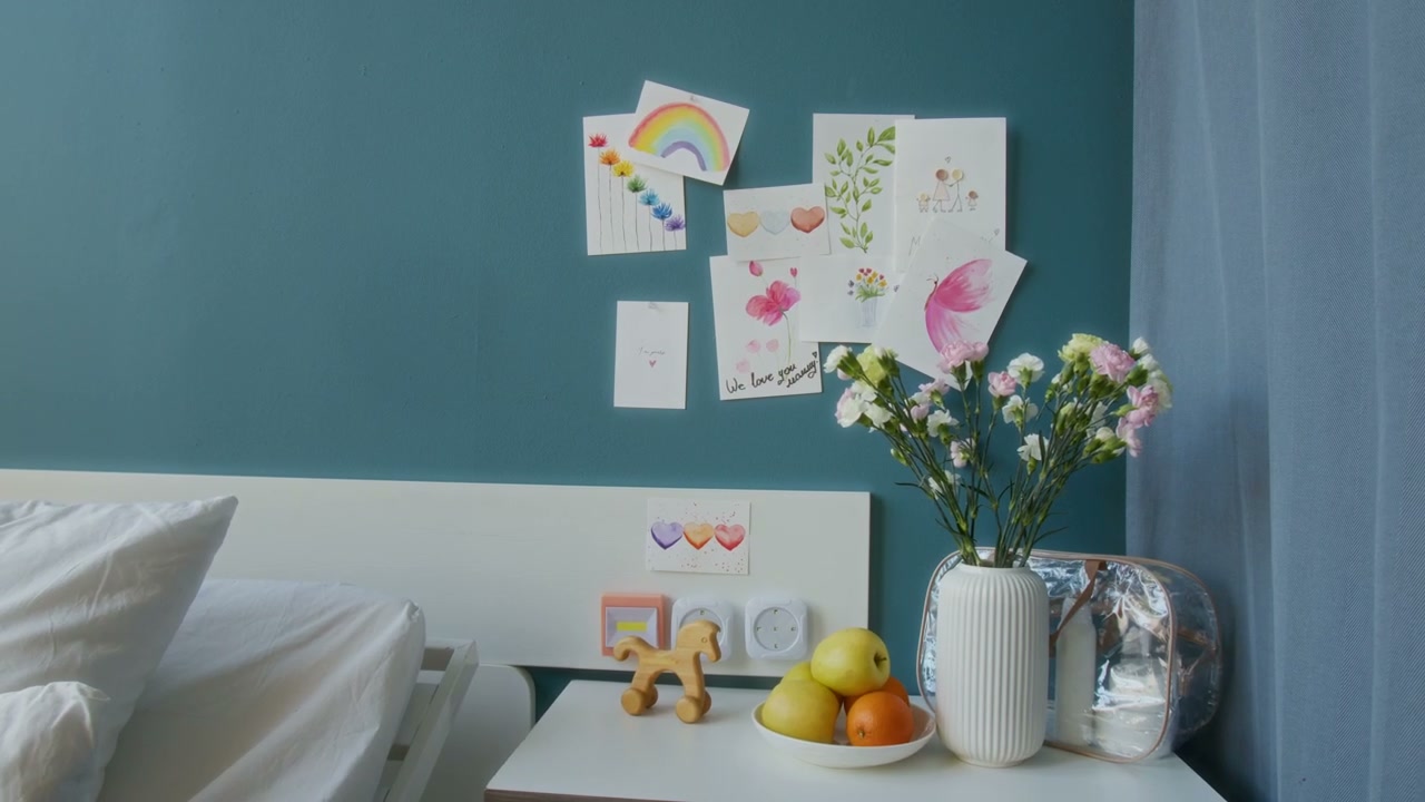 Maternity Room Bedside Table with Flowers