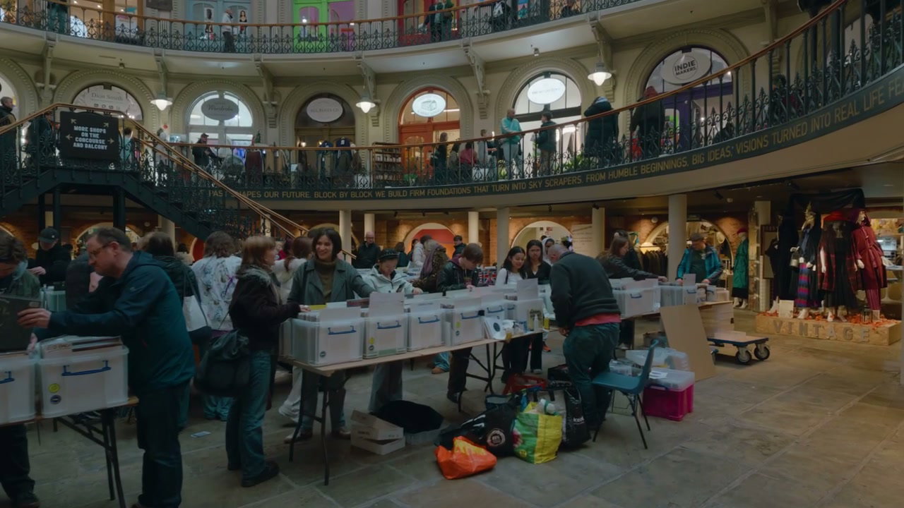 Record Fair Shoppers in Market Hall