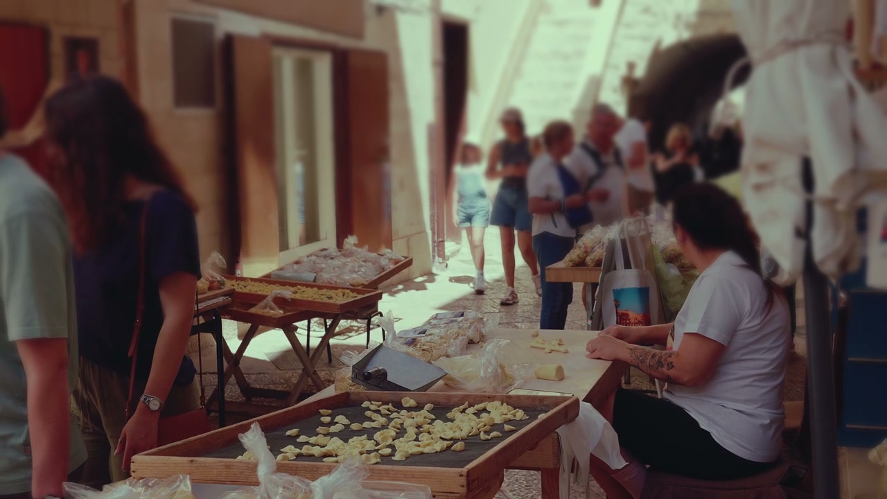 Making Orecchiette Pasta at Matera Street Market