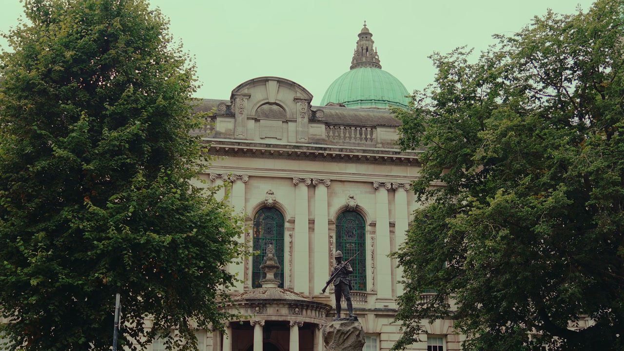 Belfast City Hall Building and Soldier Statue