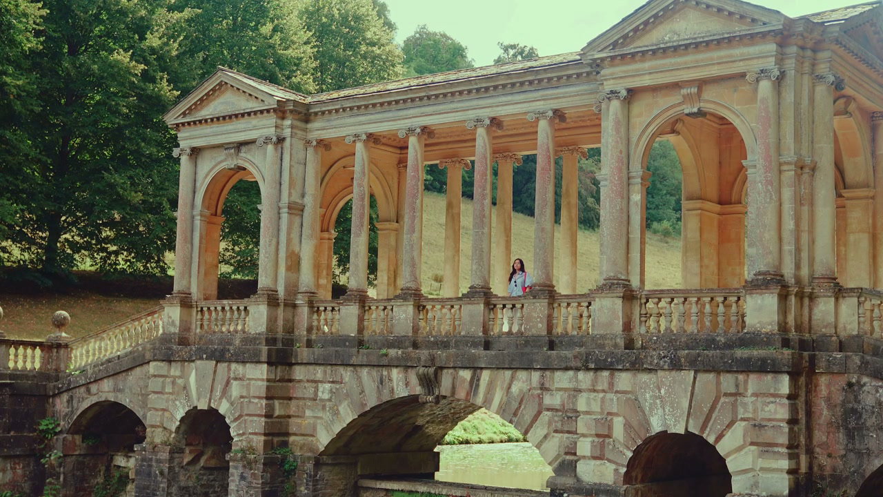 Women on Historic Palladian Bridge in Bath