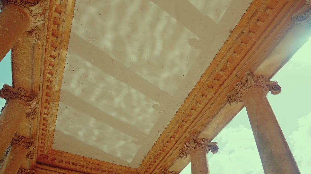 Roman Colonnade Ceiling with Water Ripples, Bath