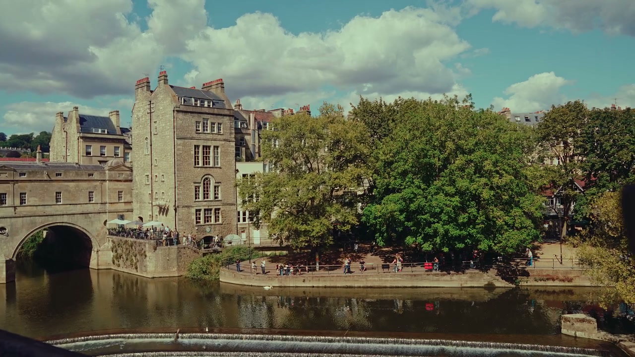 Pulteney Bridge and River Avon, Bath England