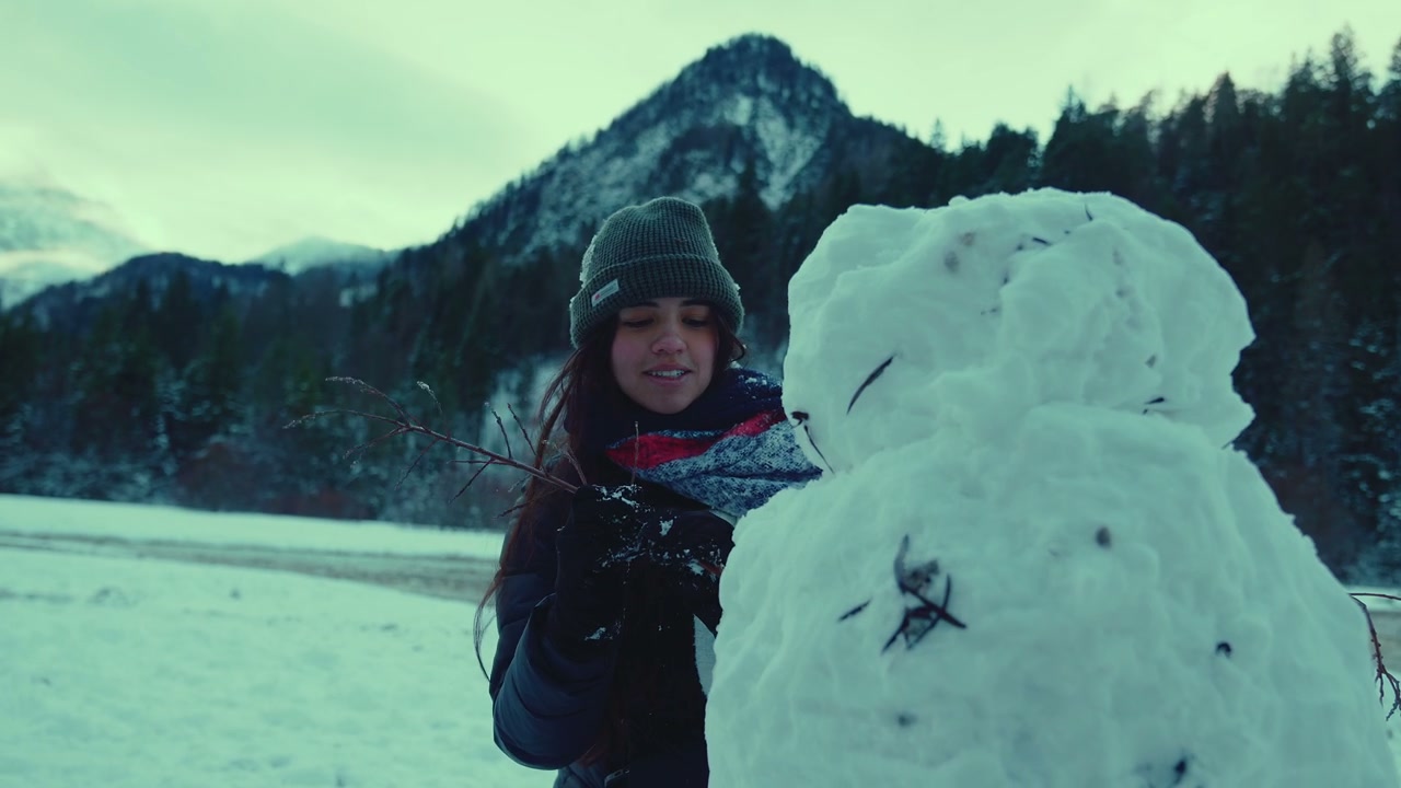 Building a Snowman at Lake Jasna