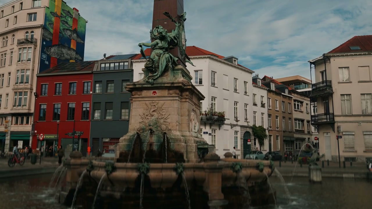 Martyrs' Square Fountain and Monument, Brussels