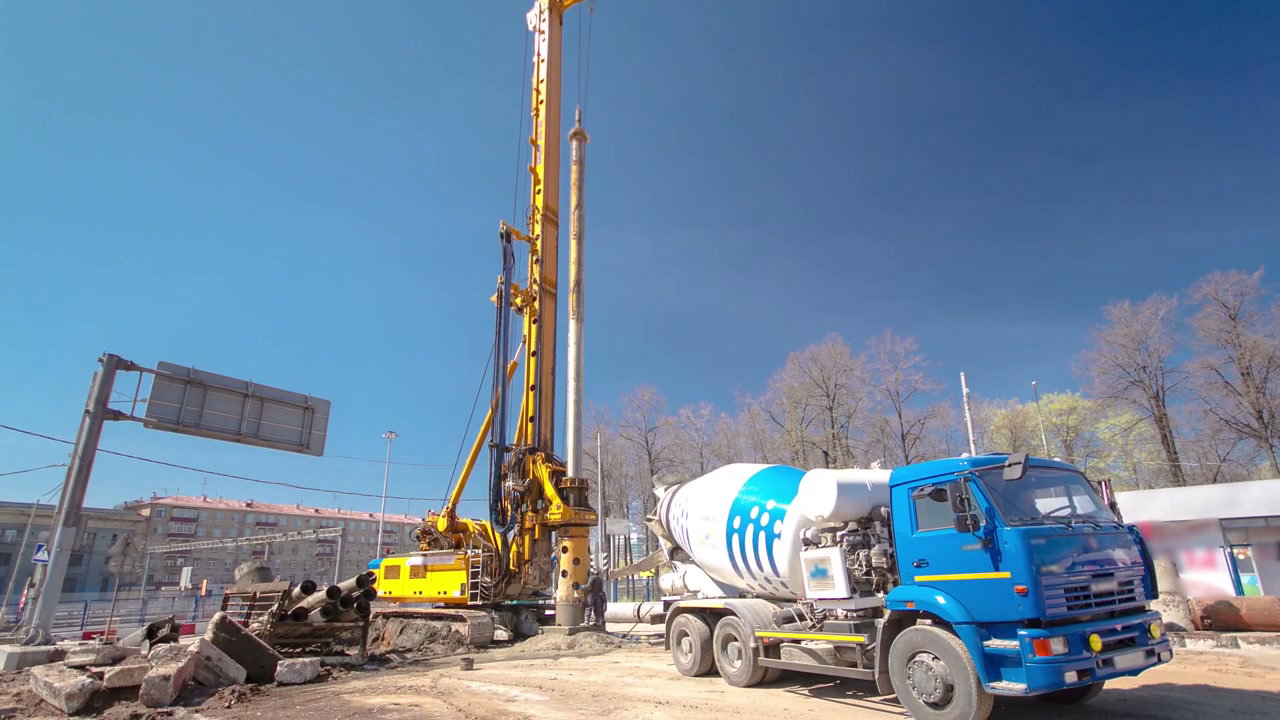 Piling Rig and Concrete Mixer at Moscow Site