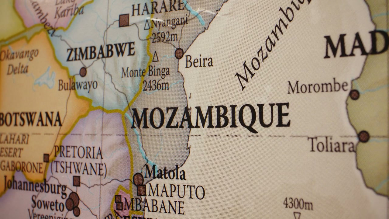 Geopolitical Map of Mozambique and Zimbabwe
