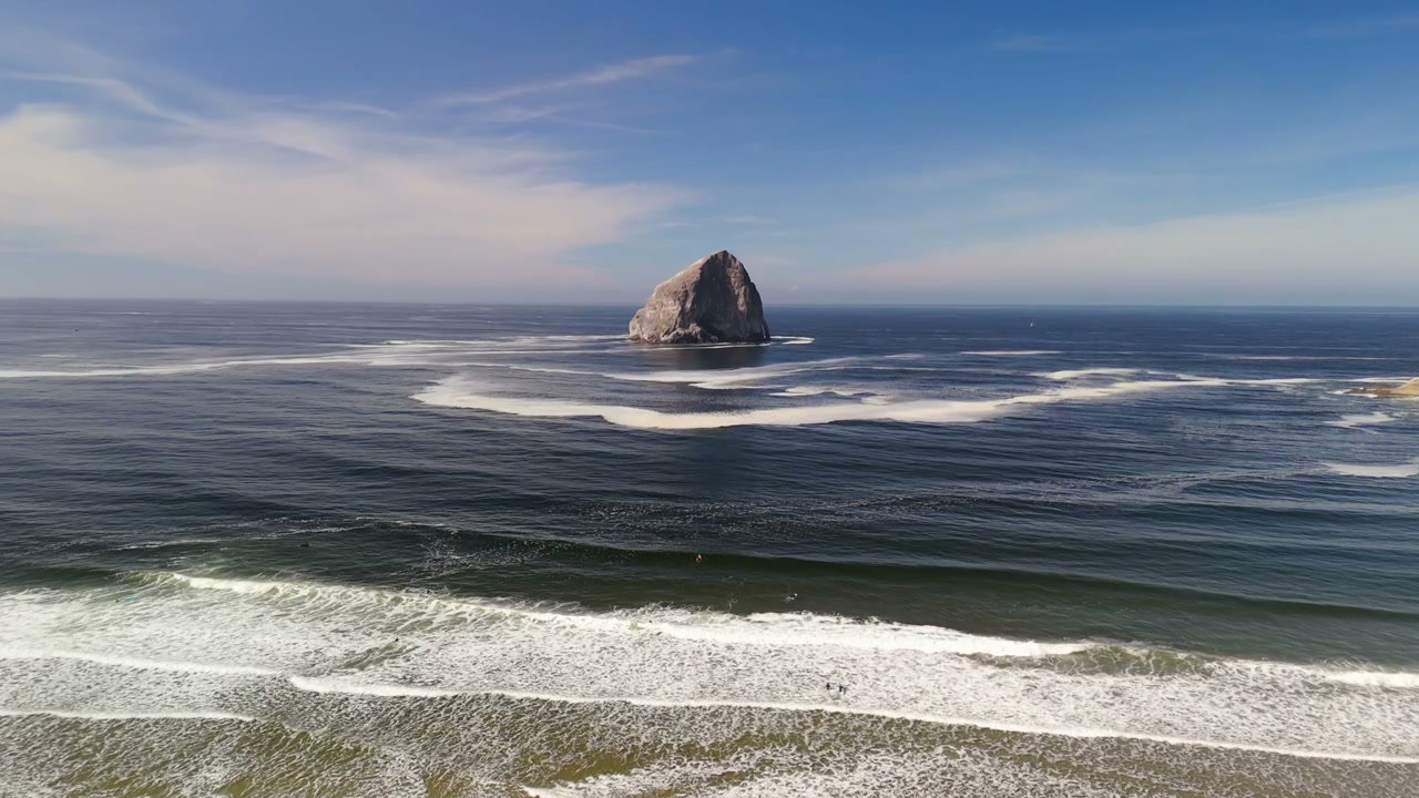 Pacific Coast Sea Stack and Ocean Waves