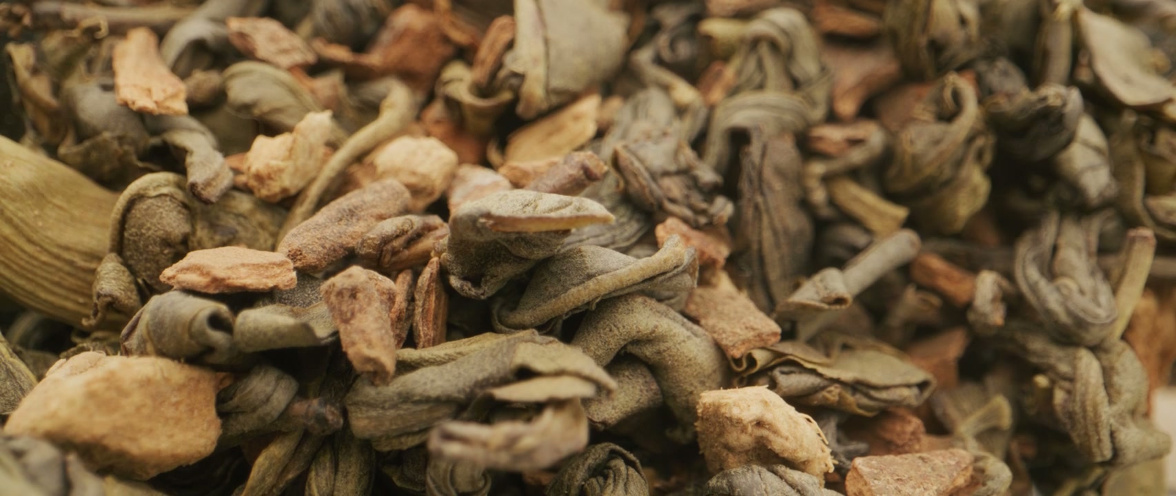 Dried Green Tea Leaves and Spices Mix