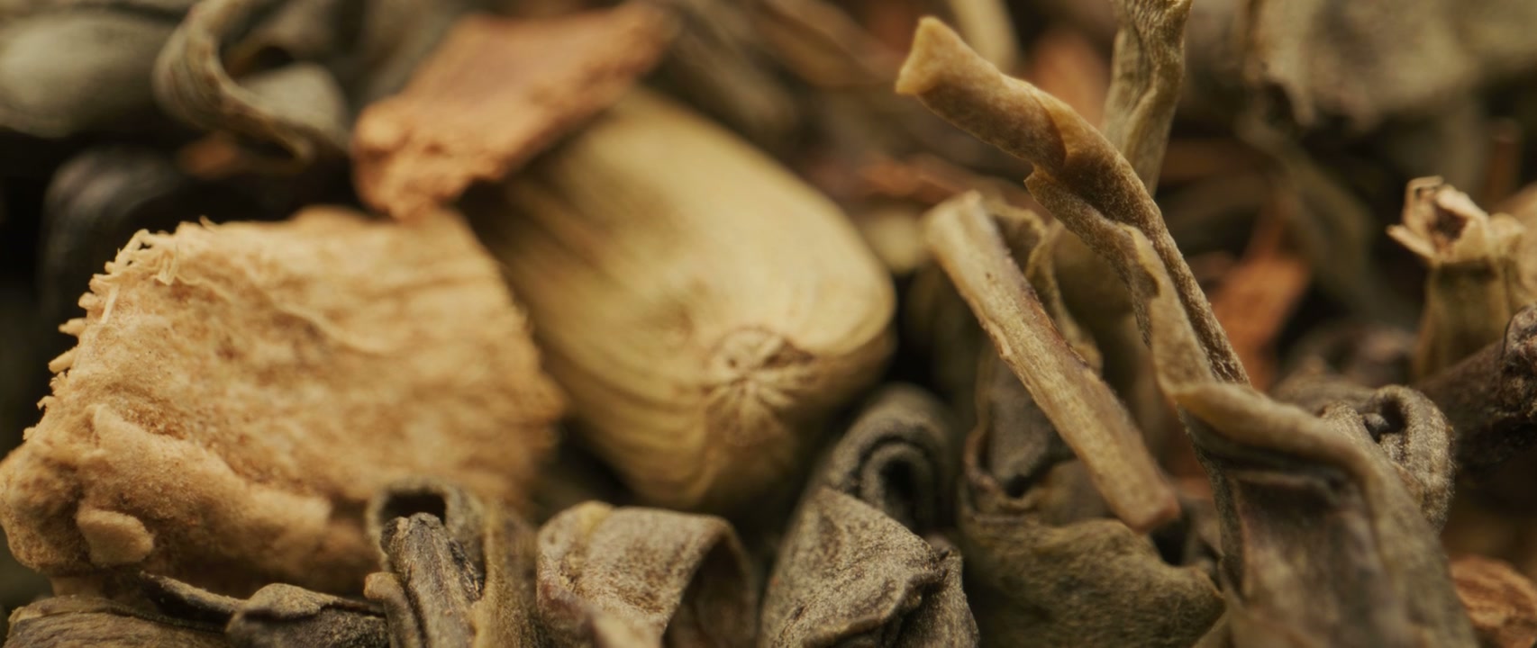 Mixed Green Tea Leaves and Spices