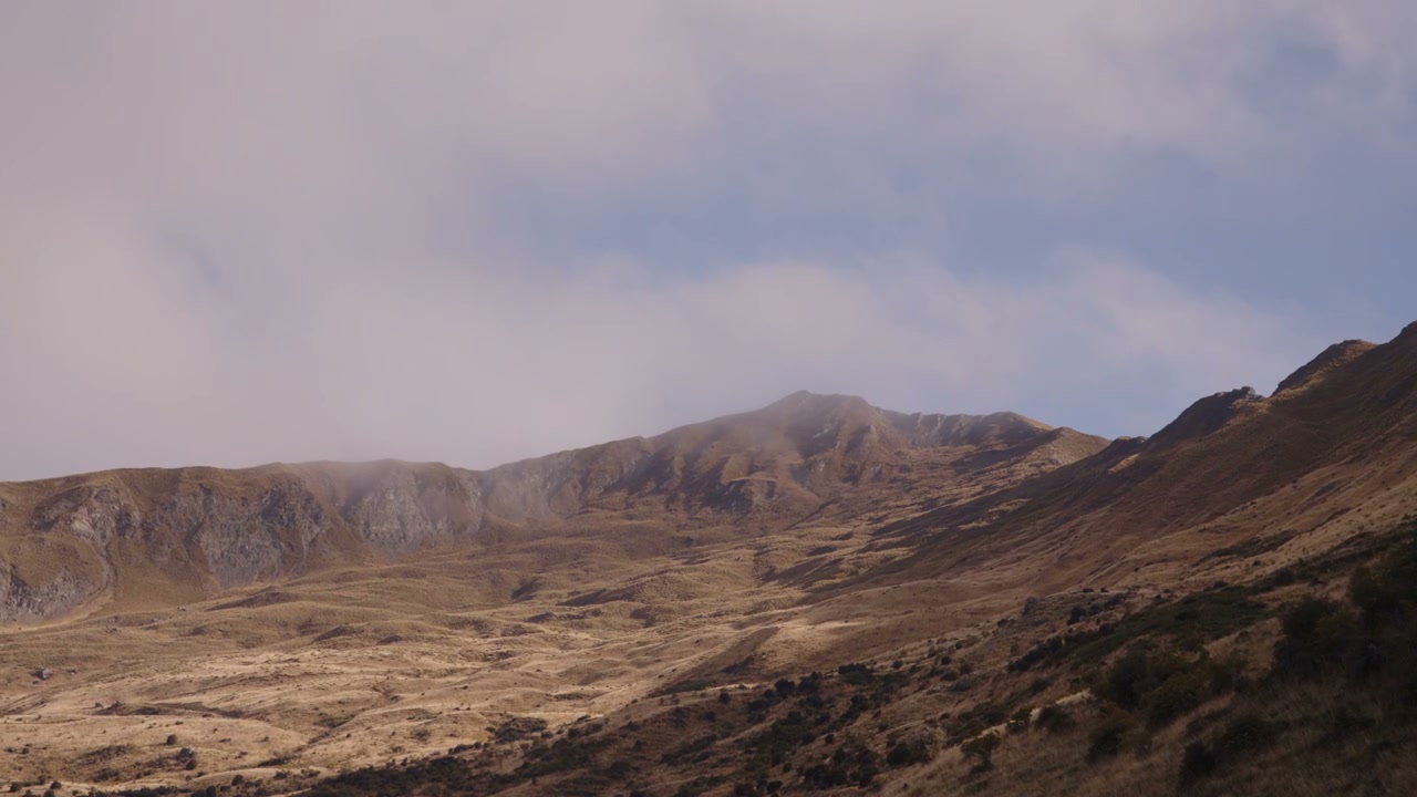 New Zealand Mountain Timelapse with Rolling Clouds