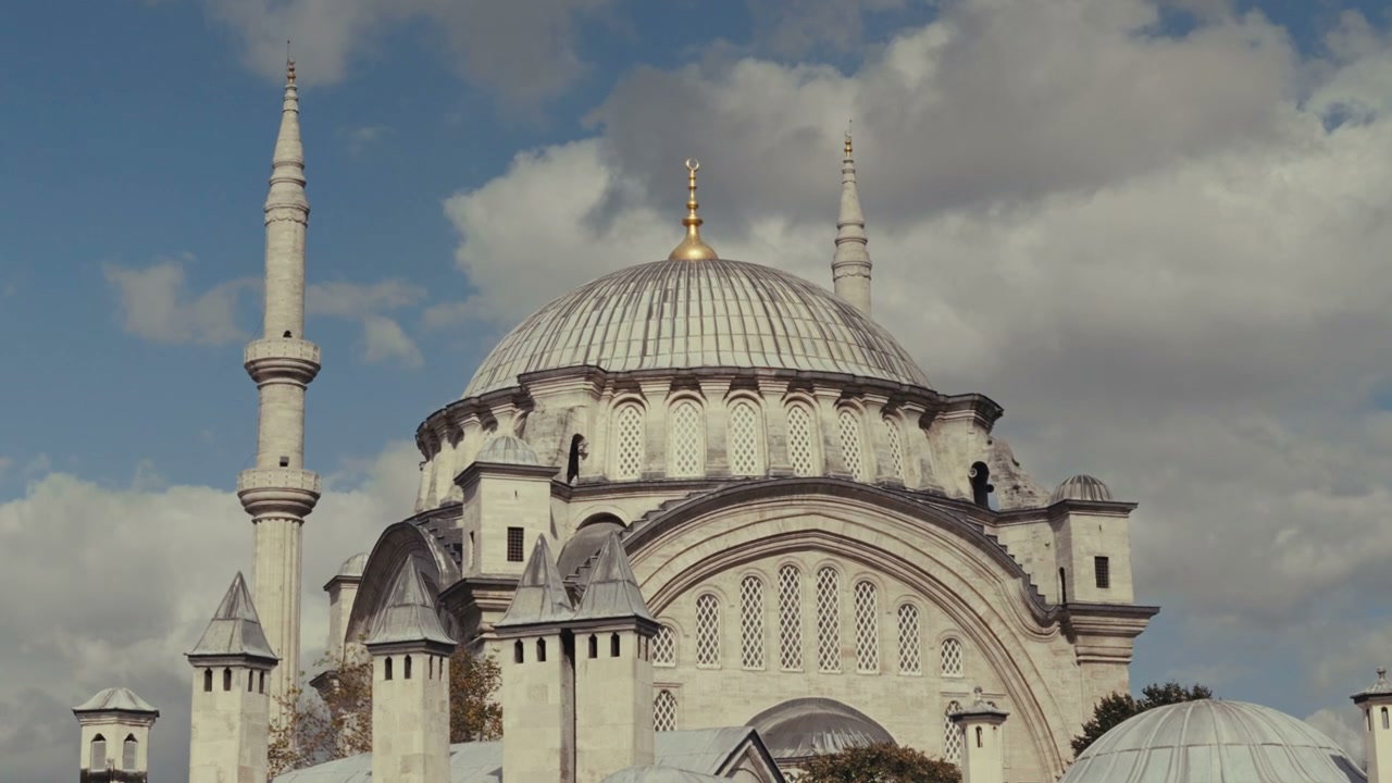 Nuruosmaniye Mosque in Istanbul