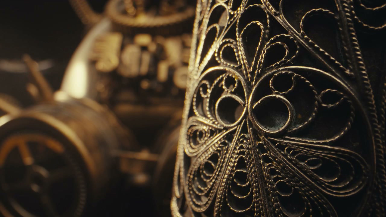 Intricate Metal Filigree Design