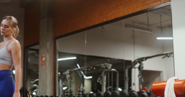 Young Man Doing Seated Rows in Gym • Stock Video on Uppbeat